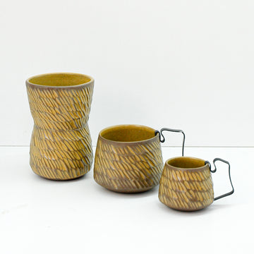 El Yapımı Seramik Bardak Set - Dokulu Hardal Kahve Rengi